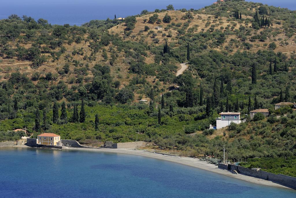 Byzantinon Hotel Leonídion Extérieur photo